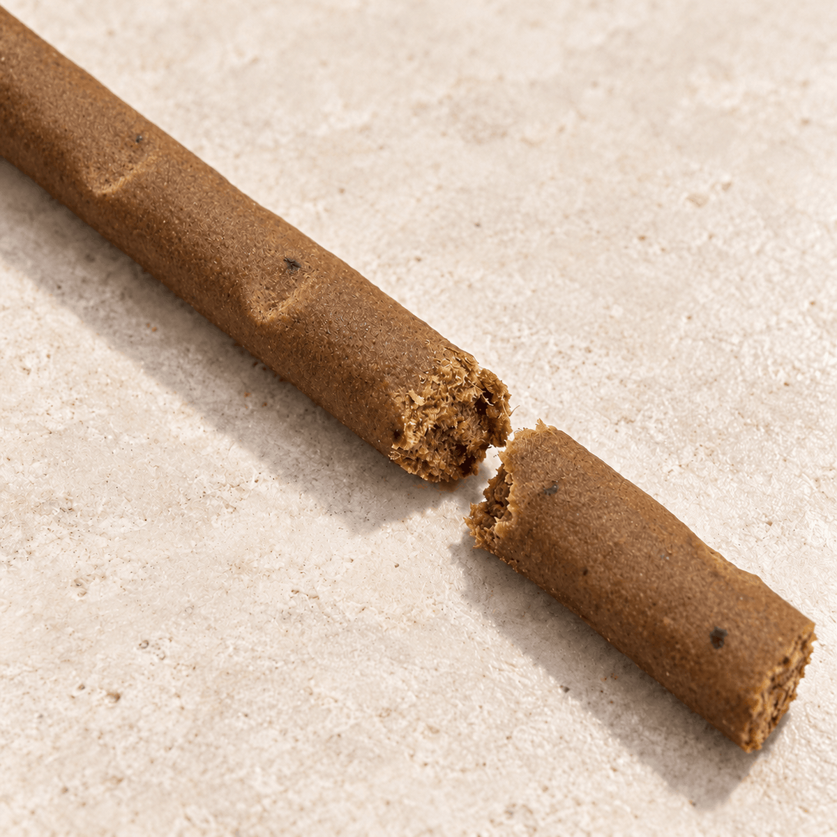 Gros plan sur les friandises moelleuses pour chien Stan.bio